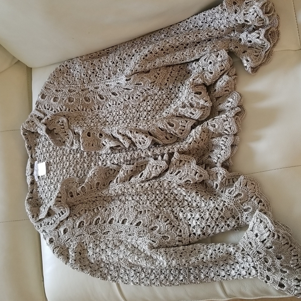 OSCAR DELARENTA SHRUG